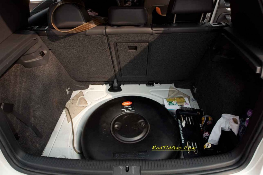 ถังโดนัทใน Golf Gti เบนซินฉีดตรงติดแก๊ส