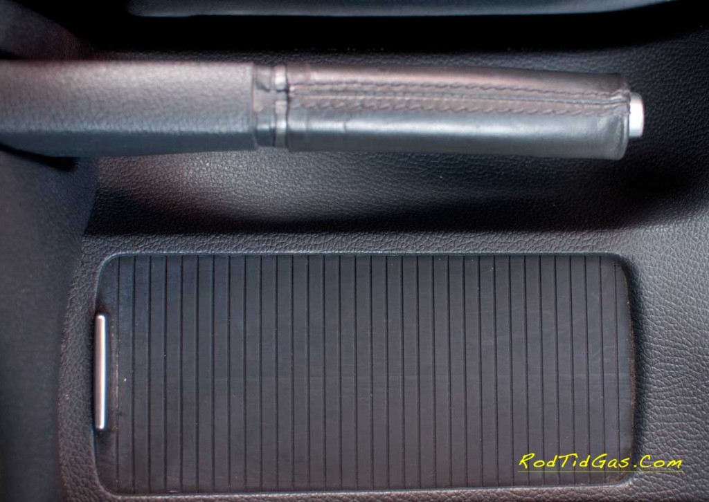 ช่องเก็บของ Golf Gti เบนซินฉีดตรงติดแก๊ส